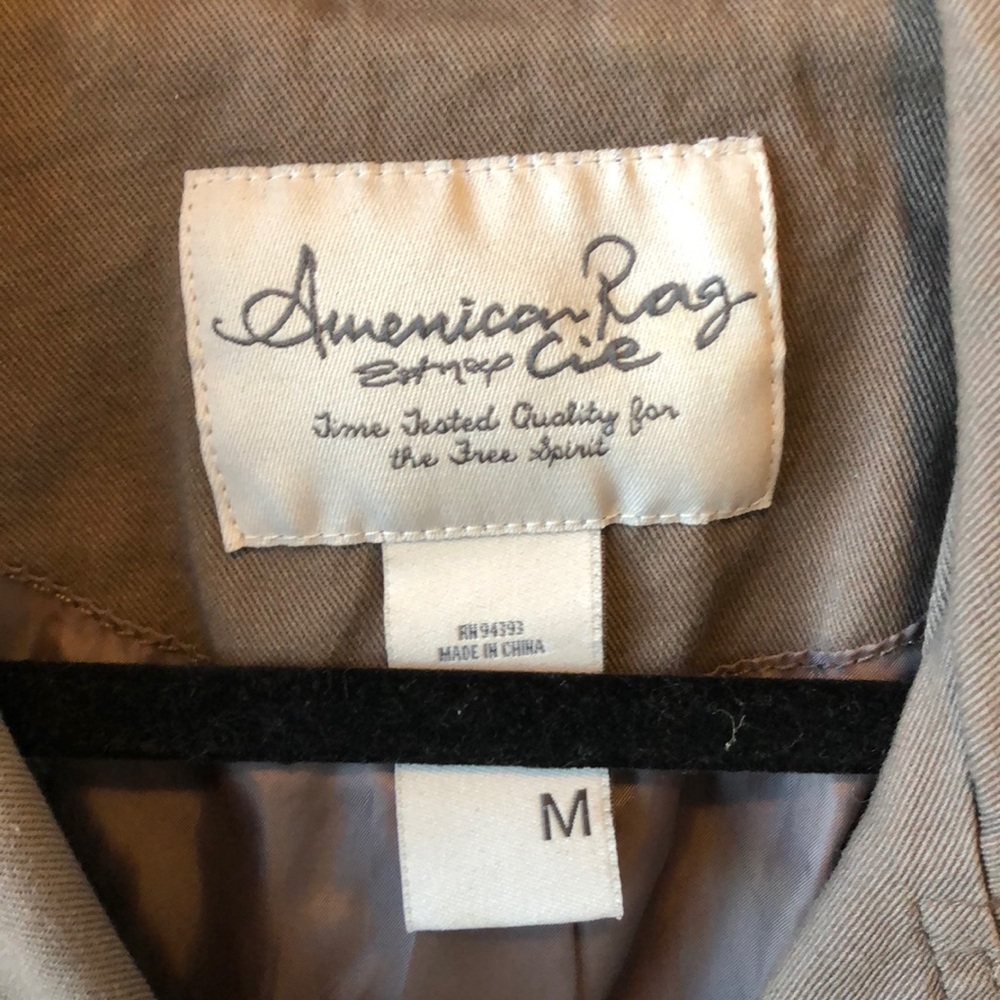 Light Jacket - Picture 3 of 3